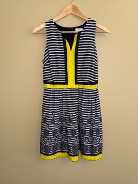 Sleeveless Linen Cotton Vneck Dress 4P Blue White Yellow Pineapple Nautical Chic